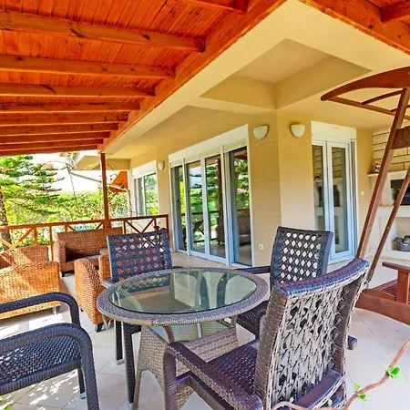 Villa Paradise Town Camilla *