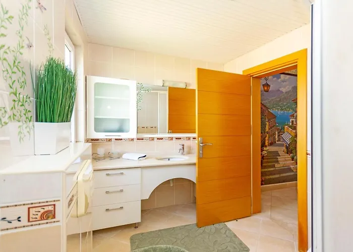 Villa Paradise Town Camilla