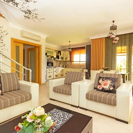 Paradise Town Camilla 贝莱克