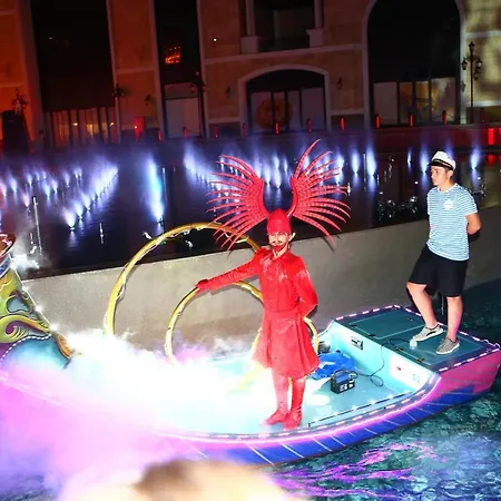 Paradise Town Camilla 别墅 *